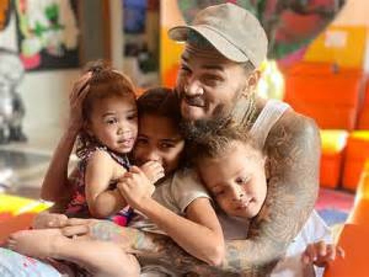 Chris Brown’s Son Aeko, 2, Shows Off How Long His Hair Has Gotten In Video With Mom Ammika — Watch