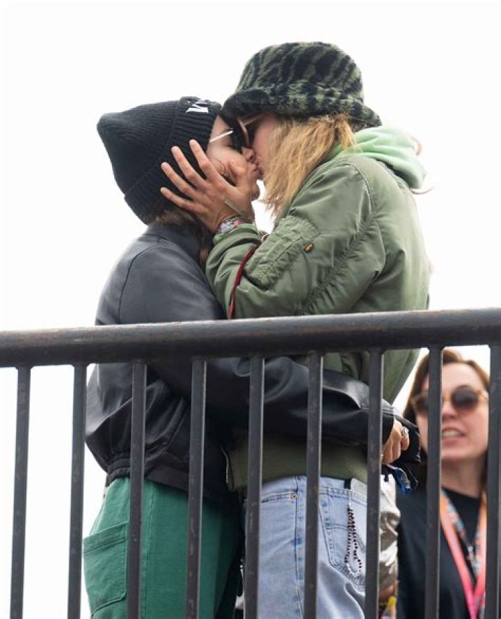 Paris Jackson Sends Cara Delevingne Birthday Love After Kissing Pics – Hollywood Life