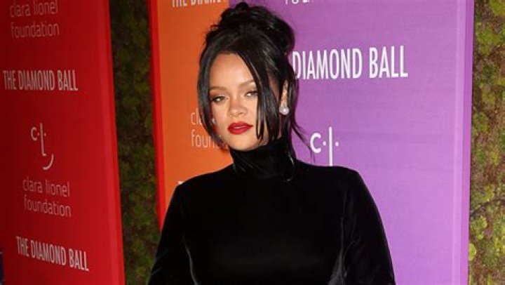 Rihanna Talks About Giving Birth During Diamond Ball Interview & Fans Think She’s Dropping Hints She’s Pregnant